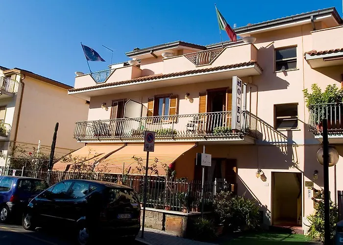 Hotel Louis I Ciampino